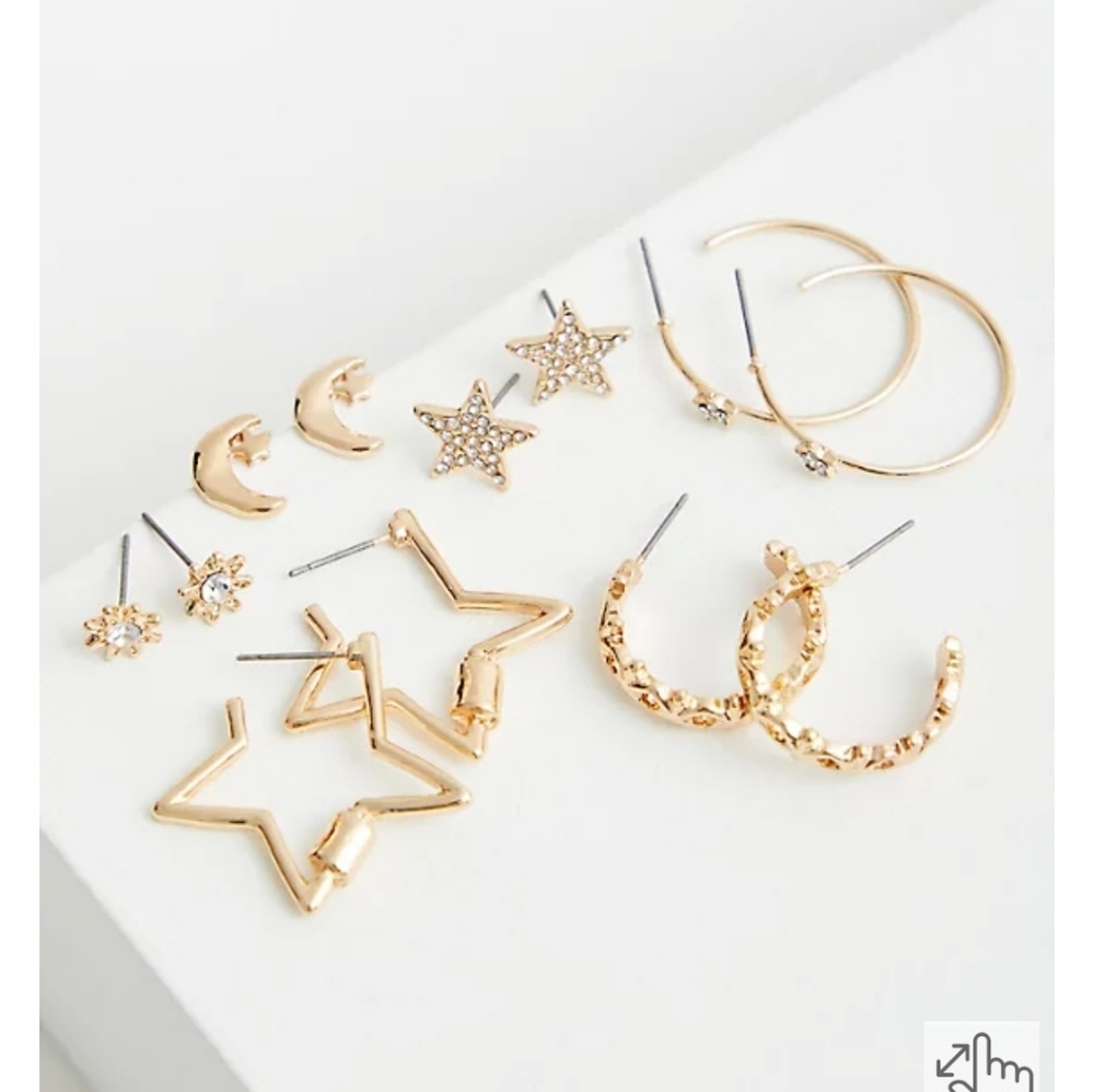 BNWT Torrid Gold-Tone Celestial Earrings Set
